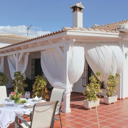 Sayalonga Fuentezuelas Pool Villa מראה חיצוני תמונה