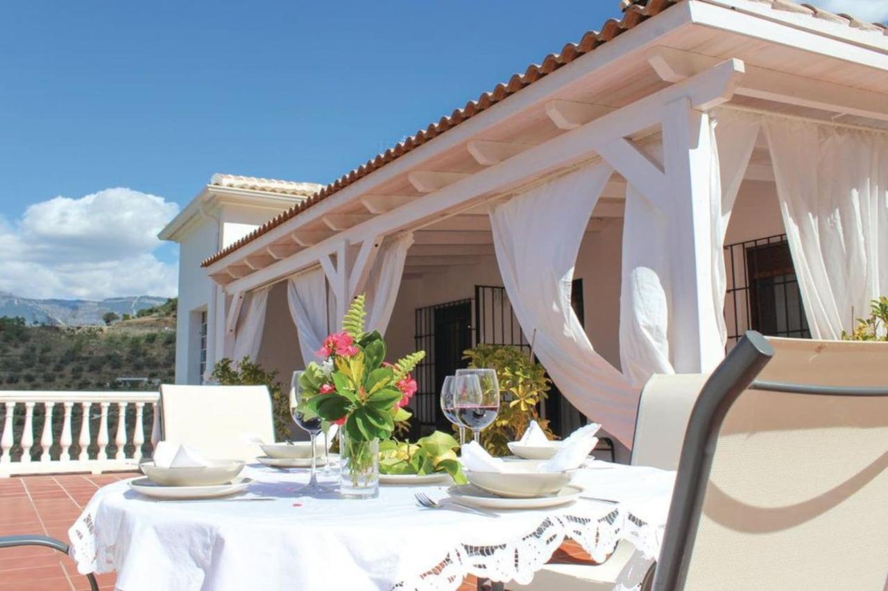 Sayalonga Fuentezuelas Pool Villa מראה חיצוני תמונה